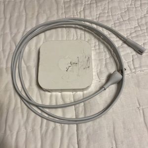 Apple White Power Adapter with Cable